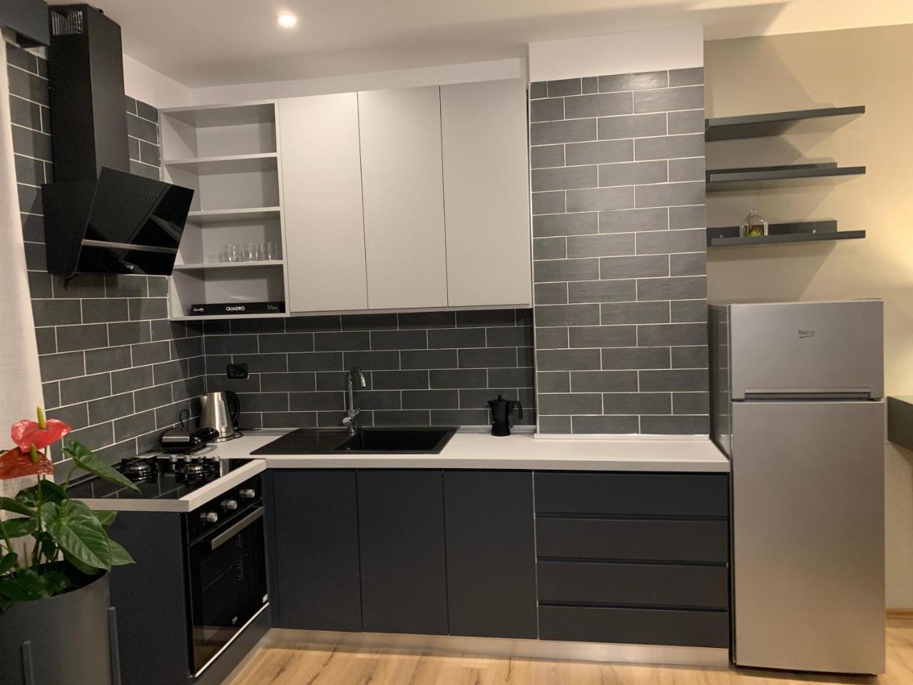 Tirana Lux Apartments 외부 사진